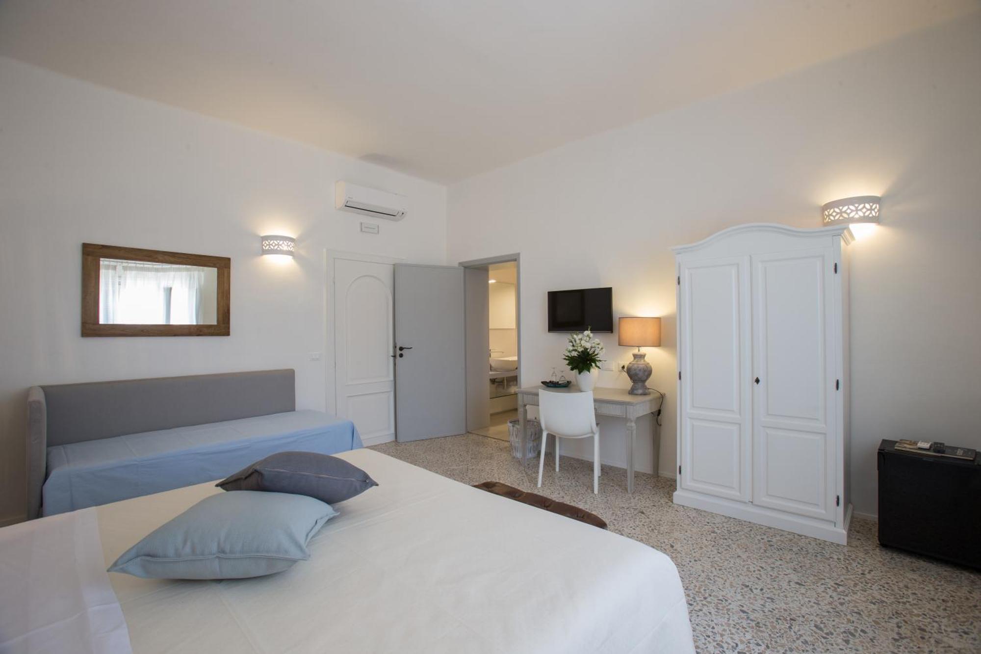 Bed and Breakfast Li Pappi Antico Casale Галатіна Номер фото